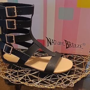 Nature Breeze, Size 5.5 & Color Black PU